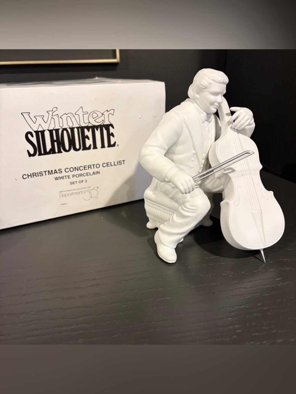 DEPARTMENT 56 WINTER SILHOUETTE CHRISTMAS CONCERTO CELLIST  #7848-4 W/ BOX